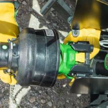 Система Quik-Knect™ для компактных тракторов Система Quik-Knect™ для компактных тракторов